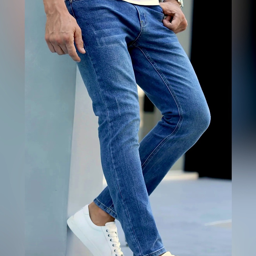 H&M Medium Wash Slim Fit Men’s Jeans